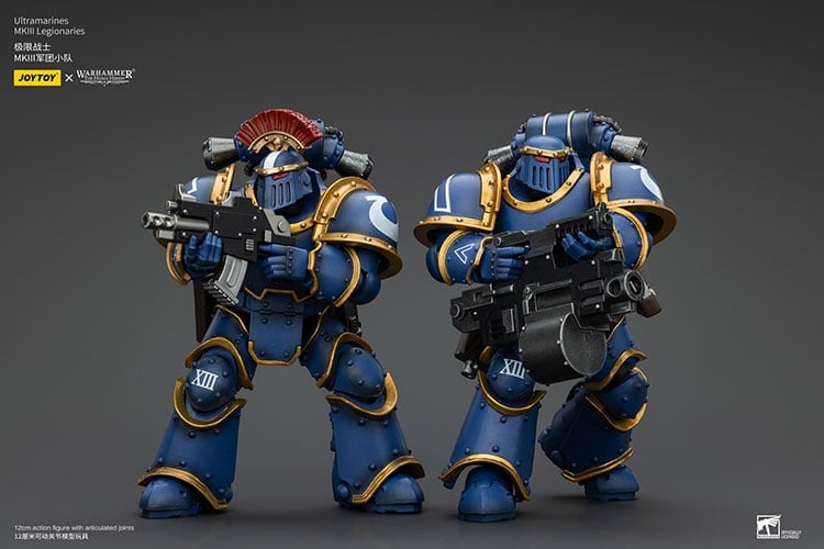 Warhammer: The Horus Heresy Ultramarines Legion MKIII Tactical Squad Sergeant with Power Sword 1/18 Scale Action Figure Gallery Image 11