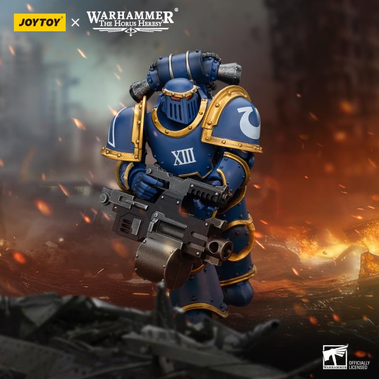 Warhammer: The Horus Heresy Ultramarines MKIII Legionaries Legionary with Heavy Bolter 1/18 Scale Action Figure Gallery Image 12