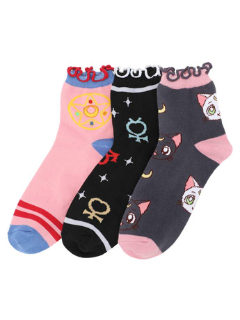 Sailor Moon Junior's Quarter Crew Socks Three-Pack Gallery Image 2