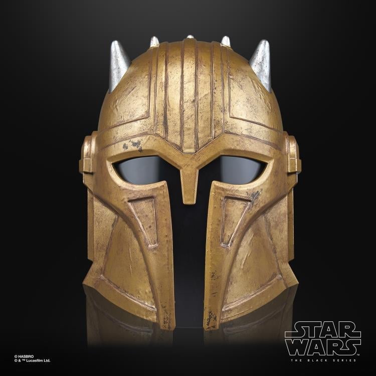 Star Wars: The Black Series The Armorer 1:1 Scale Wearable Electronic Helmet Gallery Image 5