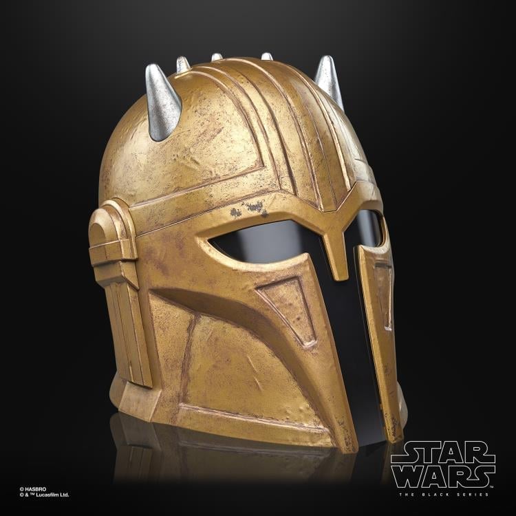 Star Wars: The Black Series The Armorer 1:1 Scale Wearable Electronic Helmet Gallery Image 4
