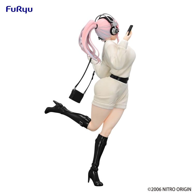 Nitroplus Trio-Try-iT Super Sonico (Winter Memory Ver.) Figure