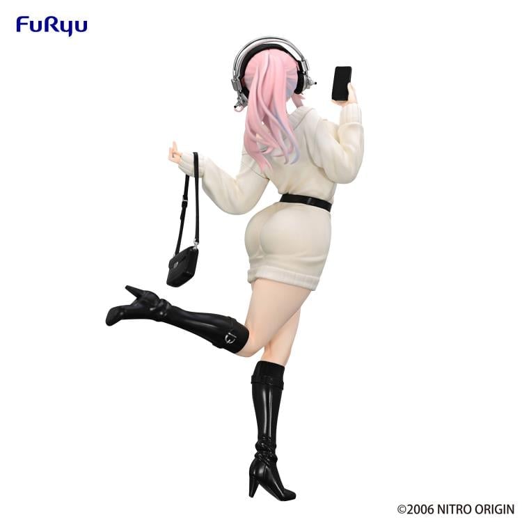 Nitroplus Trio-Try-iT Super Sonico (Winter Memory Ver.) Figure