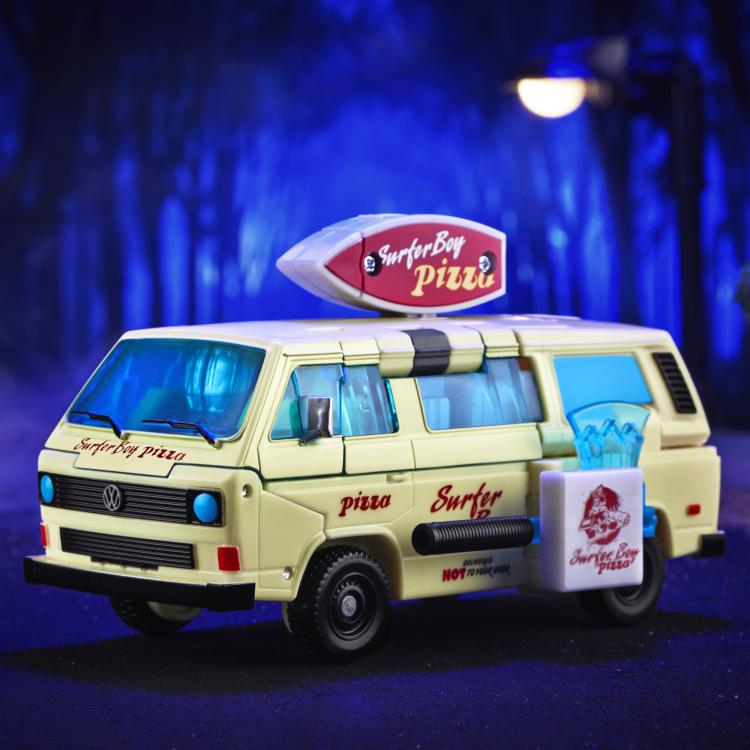 Transformers Collaborative Stranger Things x Transformers Code Red Gallery Image 13