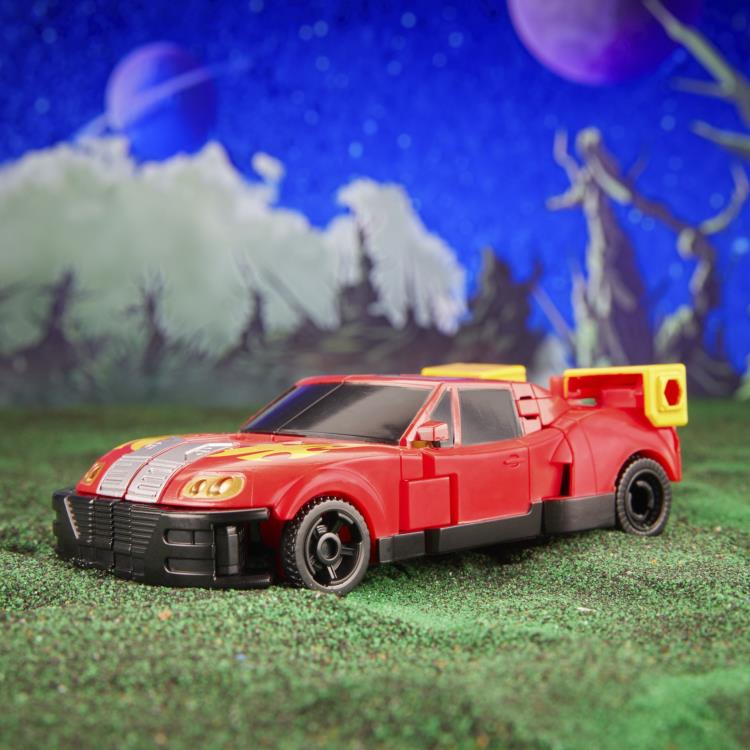 Transformers: Legacy Evolution Armada Universe Powerlinx Hot Shot and Jolt Exclusive Action Figure Set Gallery Image 11