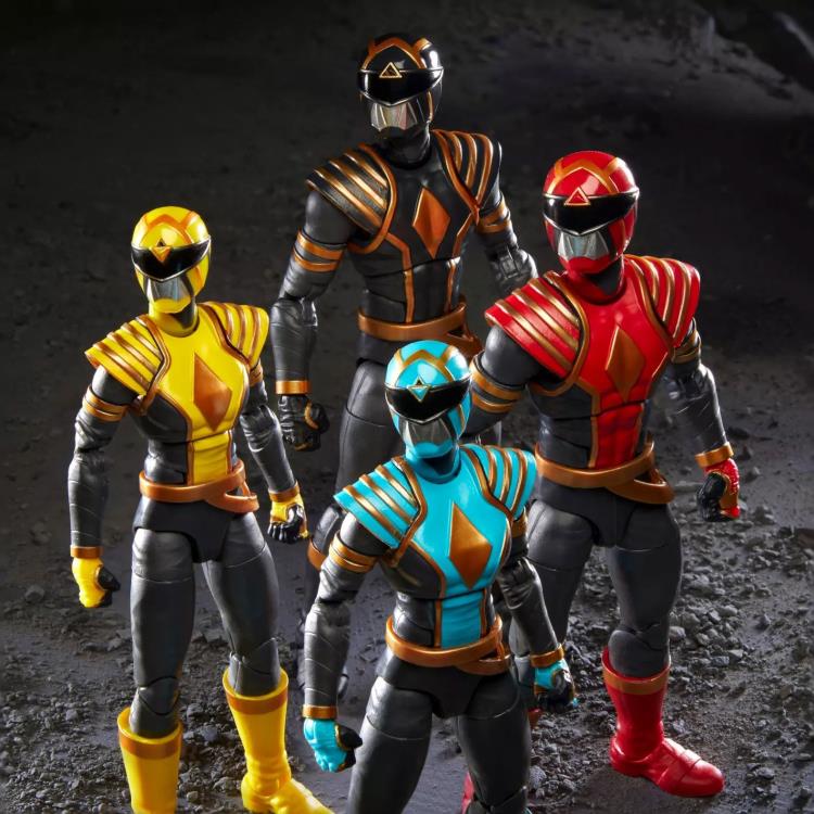 Power Rangers Lightning Collection Omega Rangers Exclusive Action Figure Four-Pack Gallery Image 4