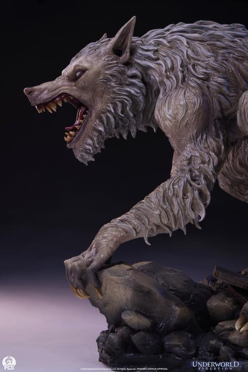 Underworld: Evolution Epic Series William 1/3 Scale Limited Edition Statue Gallery Image 19