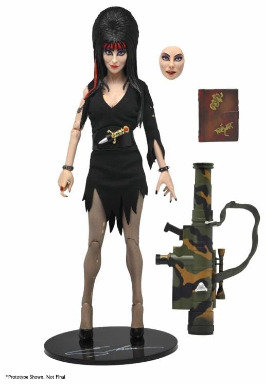 Elvira: Mistress of the Dark Commando Elvira Clothed Action Figure Gallery Image 8