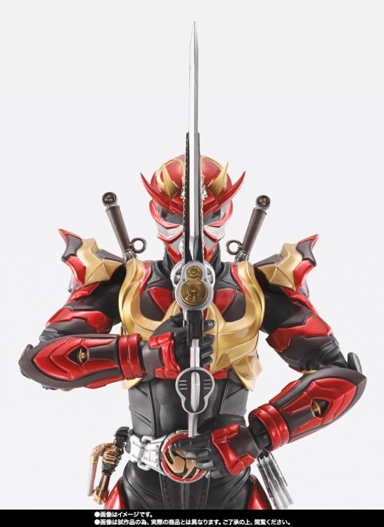 Kamen Rider Hibiki S.H.Figuarts -Shinkocchou Seihou- Kamen Rider Armed Hibiki Action Figure Gallery Image 7