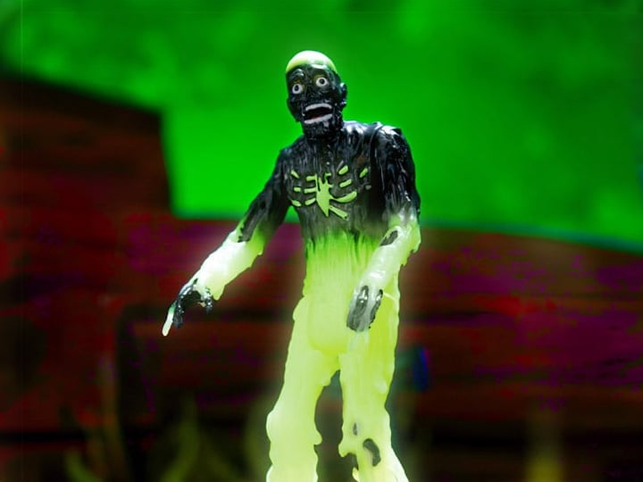 The Return of the Living Dead ReAction Tarman (Monster Glow) Action Figure Gallery Image 1