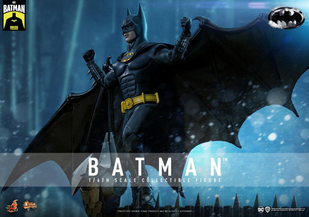 Batman Returns MMS769 Batman 1/6th Scale Collectible Figure