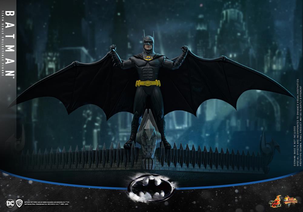 Batman Returns MMS770 Batman Deluxe 1/6th Scale Collectible Figure Gallery Image 8