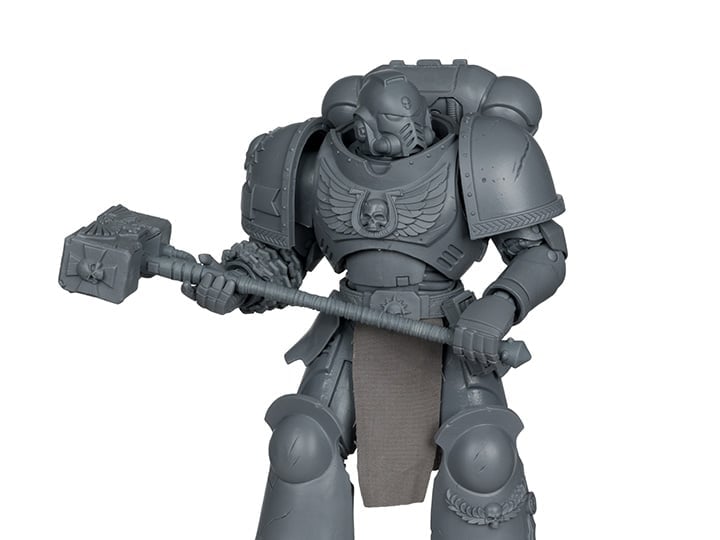 Warhammer 40,000: Space Marine 2 Ultramarines Lieutenant Titus (Artist Proof) Action Figure Gallery Image 1