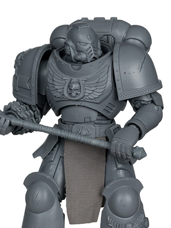 Warhammer 40,000: Space Marine 2 Ultramarines Lieutenant Titus (Artist Proof) Action Figure Gallery Image 2