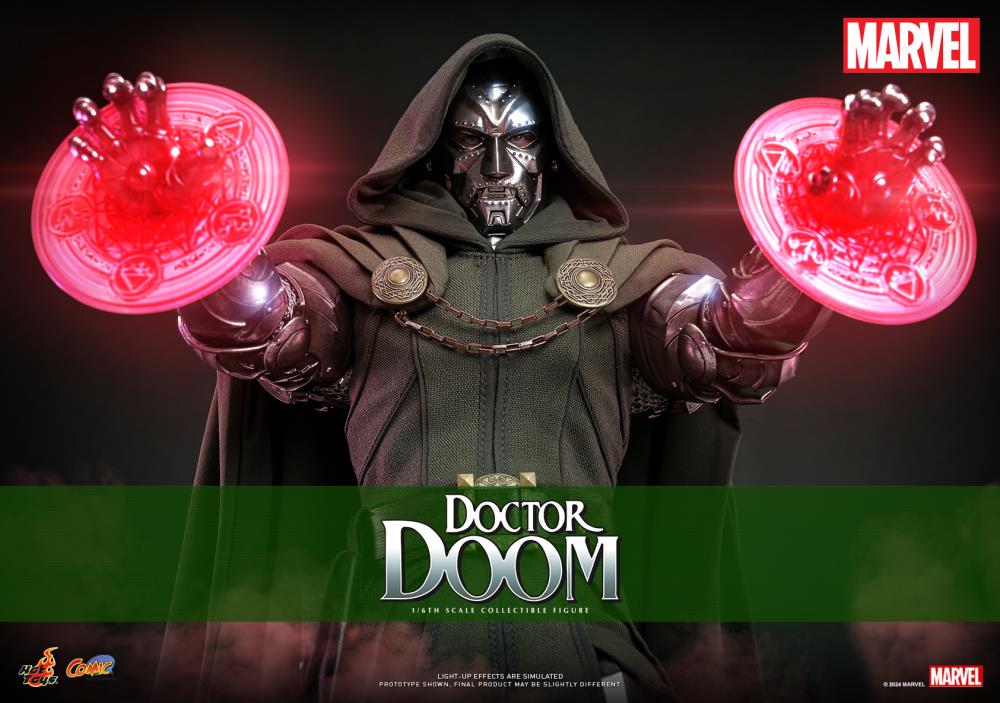 Marvel Comics CMS022 Doctor Doom 1/6 Scale Collectible Figure Gallery Image 3