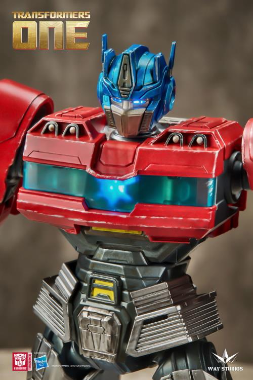 Transformers: One Optimus Prime (Final Form) Limited Edition Figure Gallery Image 6