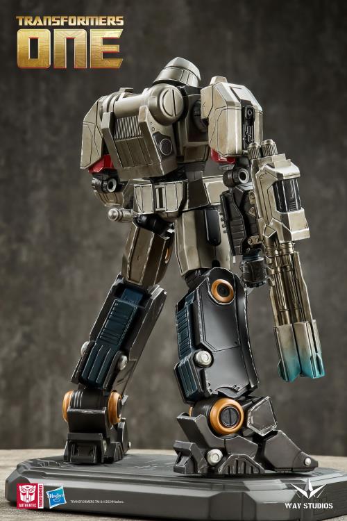 Transformers: One Megatron (Final Form) Limited Edition Figure Gallery Image 5