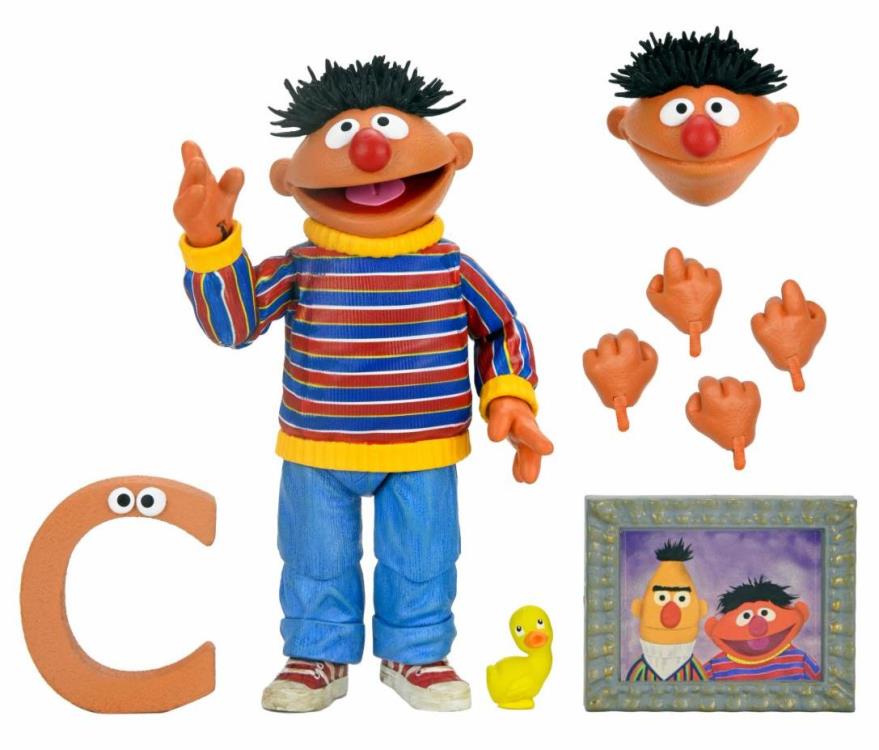 Sesame Street Ultimate Ernie Action Figure Gallery Image 8