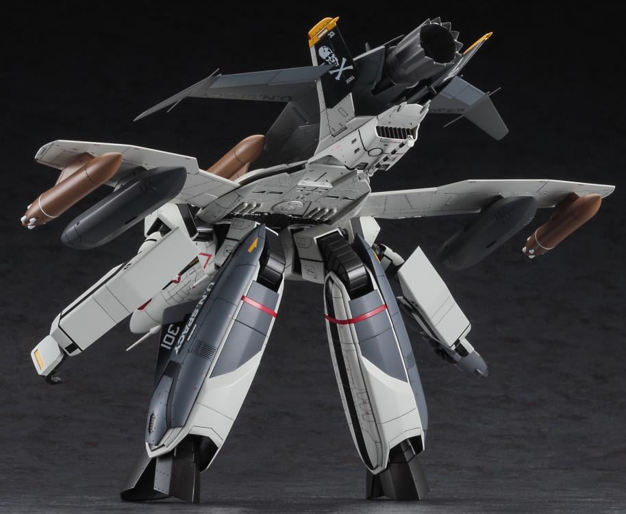 Macross Zero VF-0S Gerwalk with Ghost Booster 1/72 Scale Model Kit Gallery Image 9