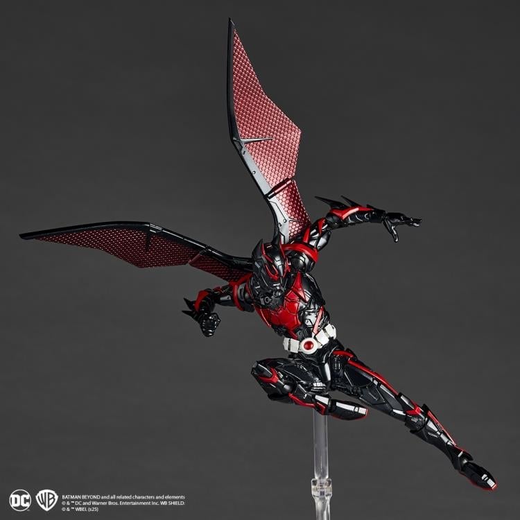 Batman Beyond Amazing Yamaguchi Revoltech NR066 Batman Action Figure Gallery Image 9
