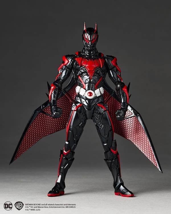 Batman Beyond Amazing Yamaguchi Revoltech NR066 Batman Action Figure Gallery Image 3