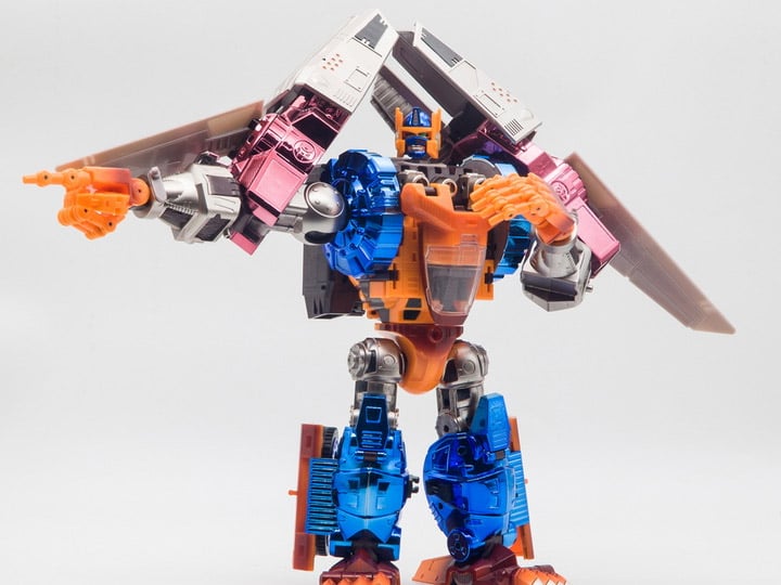 BWM-05 Four Forms Commander Figure