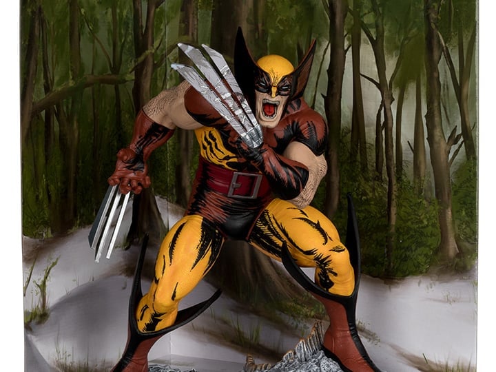 Marvel Comics Wolverine (The Incredible Hulk #340) 1/6 Scale Figure Gallery Image 1