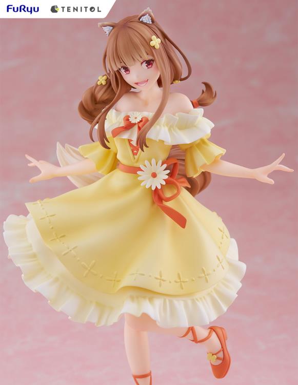 Spice and Wolf Tenitol Holo Figure Gallery Image 7