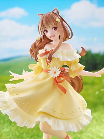 Spice and Wolf Tenitol Holo Figure Gallery Image 2