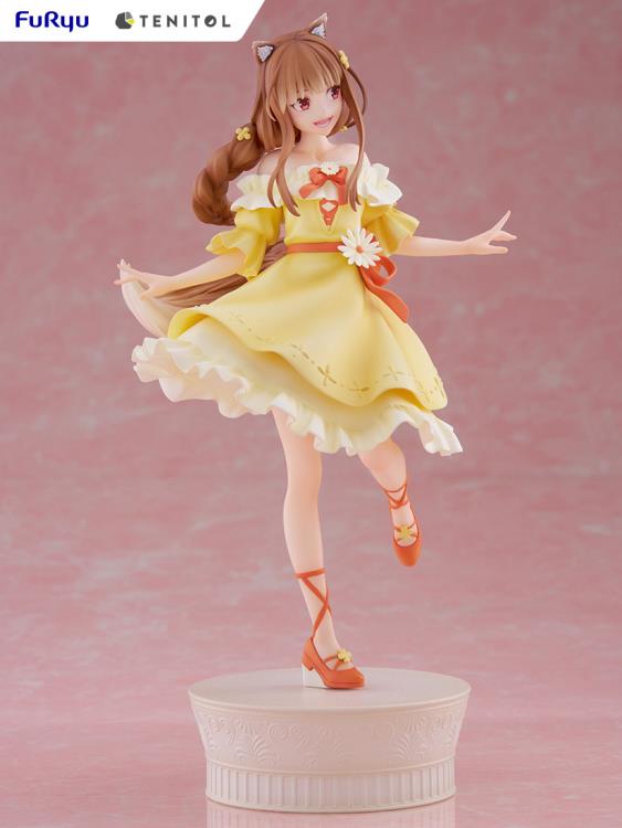 Spice and Wolf Tenitol Holo Figure Gallery Image 6