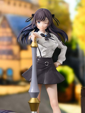 I May Be a Guild Receptionist, But I'll Solo Any Boss to Clock Out on Time Luminasta Alina Clover Figure Gallery Image 2