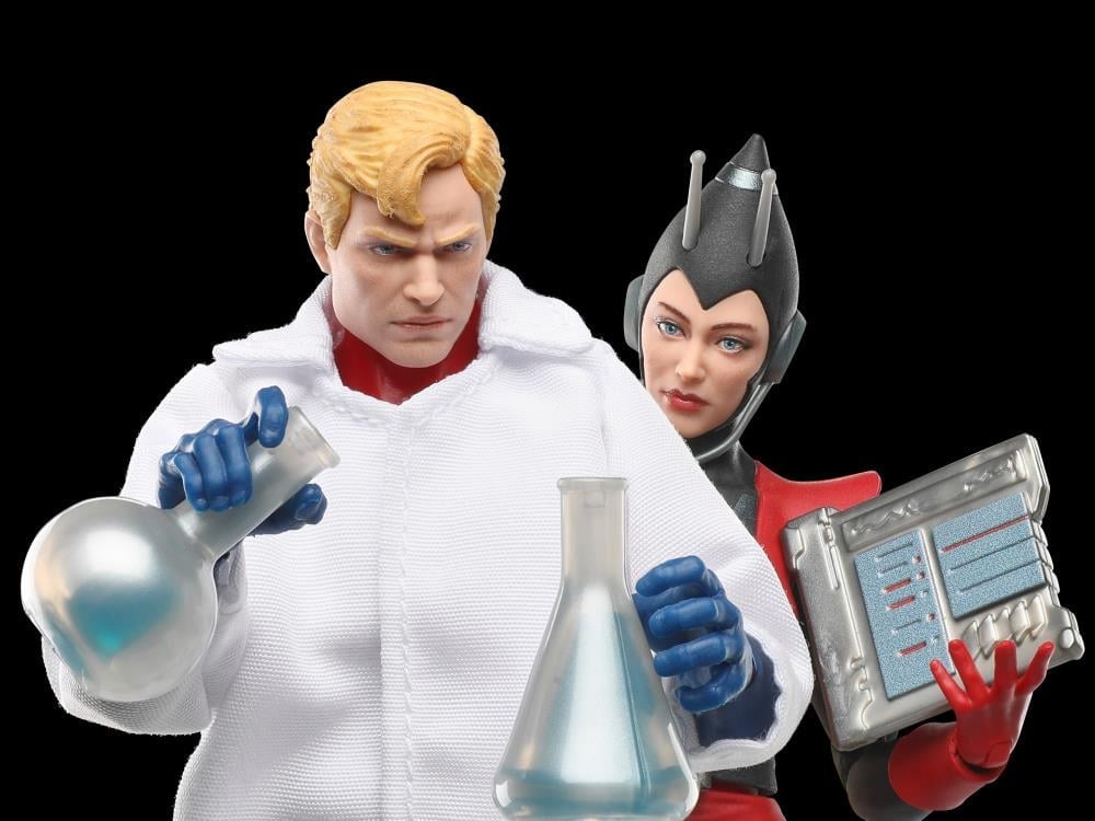 Avengers: Beyond Earth's Mightiest Marvel Legends Hank Pym (Giant-Man) & Janet Van Dyne (Wasp) Action Figure Two-Pack Gallery Image 9