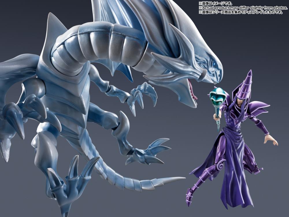 Yu-Gi-Oh! Duel Monsters S.H.MonsterArts Dark Magician Action Figure Gallery Image 10