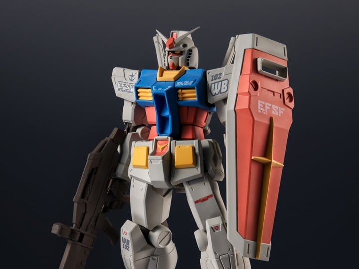 Mobile Suit Gundam Gundam Universe RX-78-2 Gundam (Real Marking Plus Ver.) Event Exclusive Action Figure Gallery Image 1