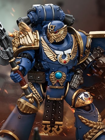 Warhammer: The Horus Heresy Ultramarines Invictarus Suzerain Squad Suzerain 1 1/18 Scale Action Figure Gallery Image 2