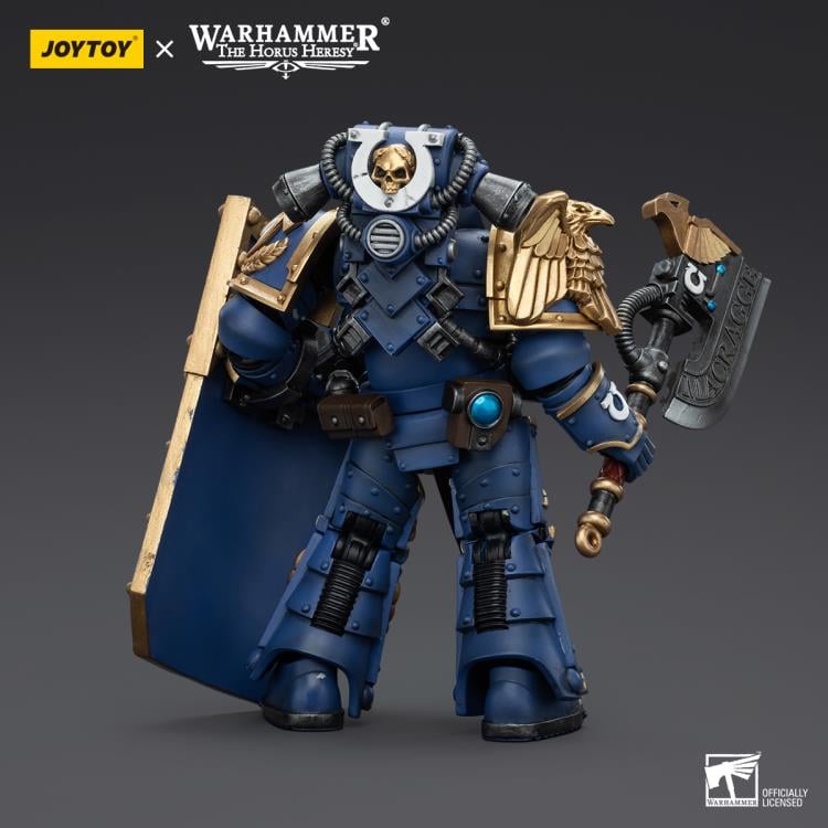 Warhammer: The Horus Heresy Ultramarines Invictarus Suzerain Squad Suzerain 2 1/18 Scale Action Figure Gallery Image 4