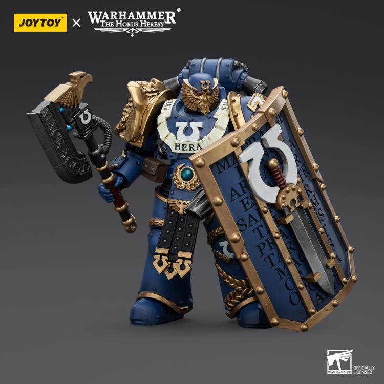 Warhammer: The Horus Heresy Ultramarines Invictarus Suzerain Squad Suzerain 3 1/18 Scale Action Figure Gallery Image 5