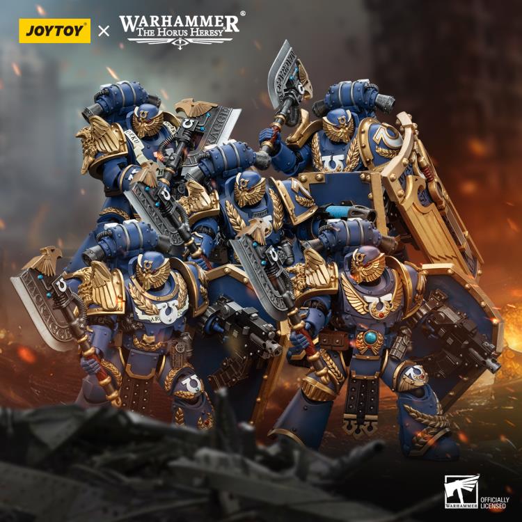 Warhammer: The Horus Heresy Ultramarines Invictarus Suzerain Squad Suzerain 4 1/18 Scale Action Figure Gallery Image 9