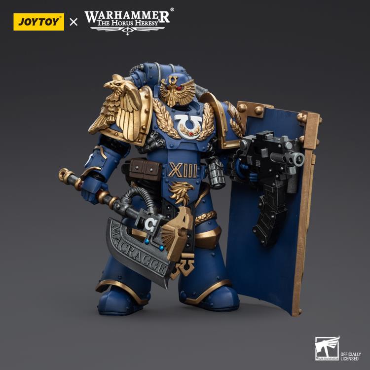 Warhammer: The Horus Heresy Ultramarines Invictarus Suzerain Squad Suzerain 5 1/18 Scale Action Figure Gallery Image 5
