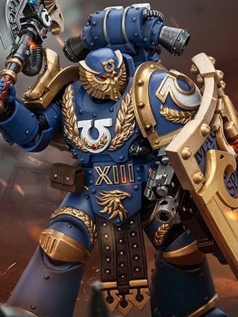 Warhammer: The Horus Heresy Ultramarines Invictarus Suzerain Squad Suzerain 5 1/18 Scale Action Figure Gallery Image 2