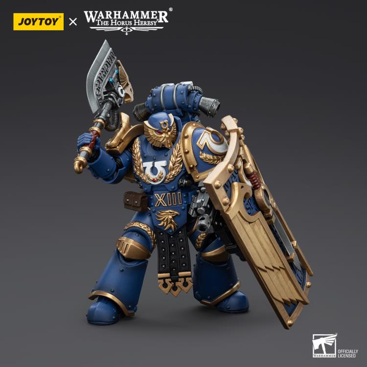 Warhammer: The Horus Heresy Ultramarines Invictarus Suzerain Squad Suzerain 5 1/18 Scale Action Figure Gallery Image 6