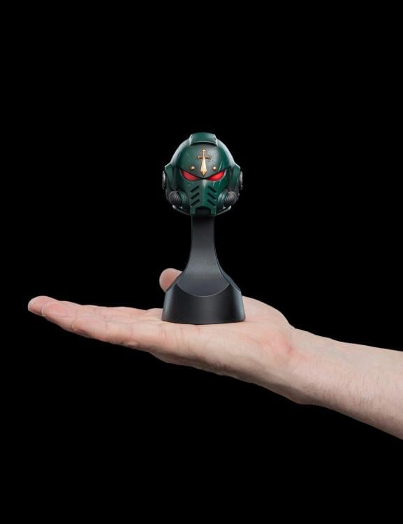 Warhammer 40k Dark Angels Miniature Helmet Replica Gallery Image 10