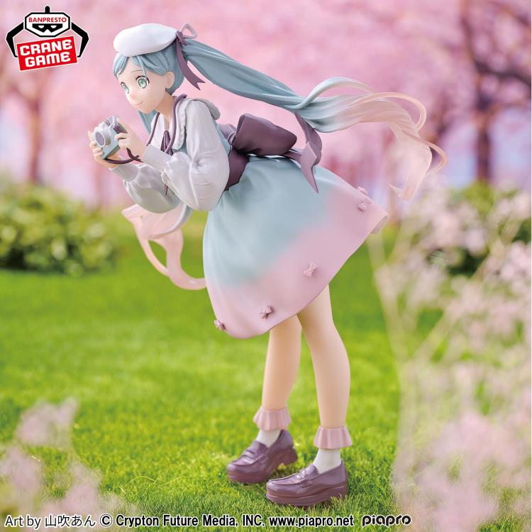 Vocaloid Holiday Memories Hatsune Miku (Camera)