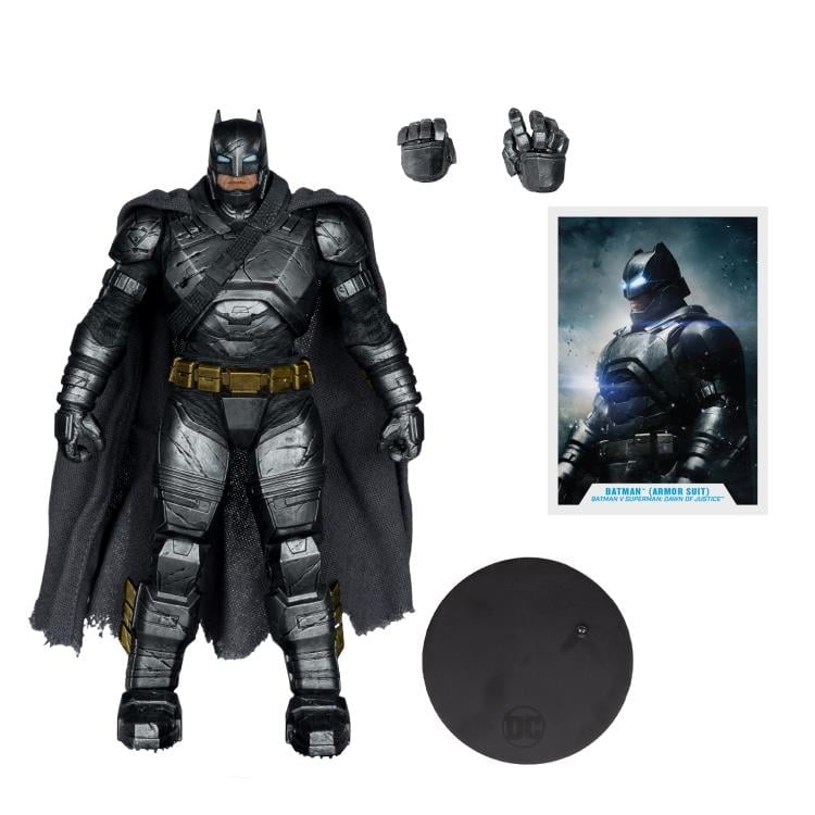 Batman v Superman: Dawn of Justice DC Multiverse Batman (Armored Suit) Action Figure Gallery Image 10