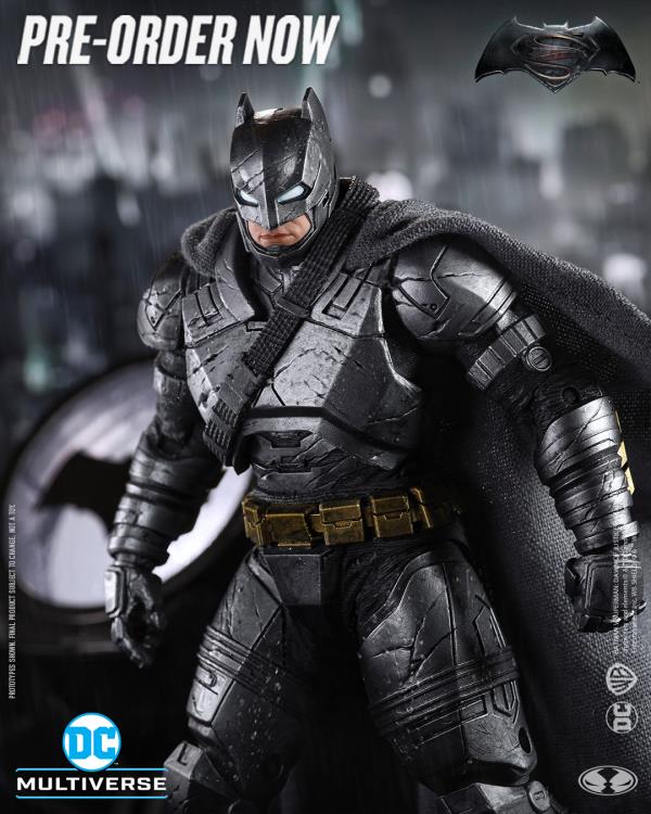 Batman v Superman: Dawn of Justice DC Multiverse Batman (Armored Suit) Action Figure Gallery Image 4