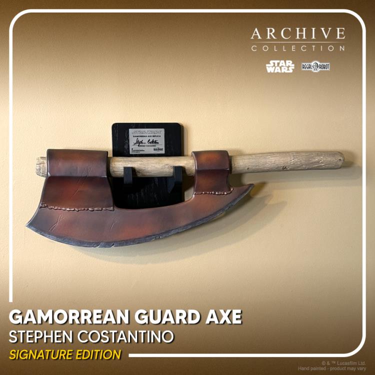 Star Wars: Return of the Jedi Archive Collection Gamorrean Guard Axe (Signature Edition) Limited Edition Prop Replica Gallery Image 14