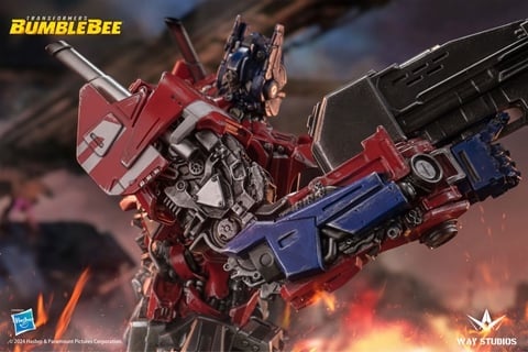 Transformers: Bumblebee Optimus Prime & Bumblebee Limited Edition Mini Statue Set Gallery Image 9
