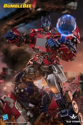 Transformers: Bumblebee Optimus Prime & Bumblebee Limited Edition Mini Statue Set Gallery Image 6