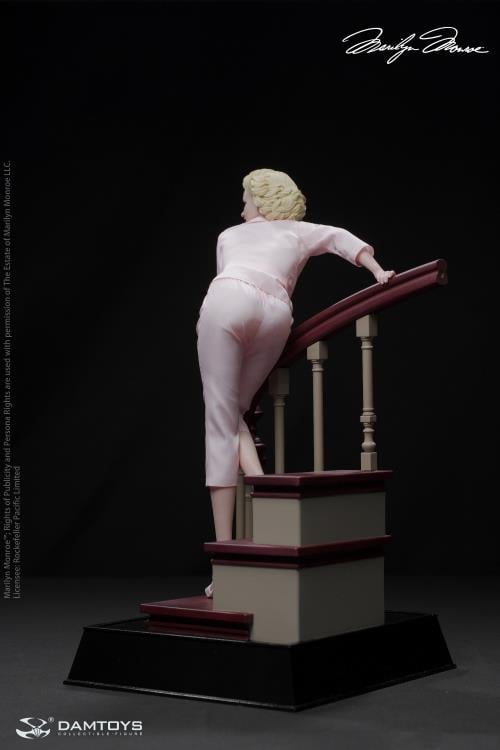 Marilyn Monroe (A Timeless Classic) 1/6 Scale Full-Body Realistic Statue Gallery Image 6