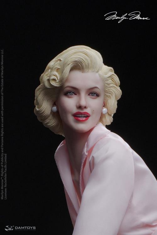 Marilyn Monroe (A Timeless Classic) 1/6 Scale Full-Body Realistic Statue Gallery Image 9